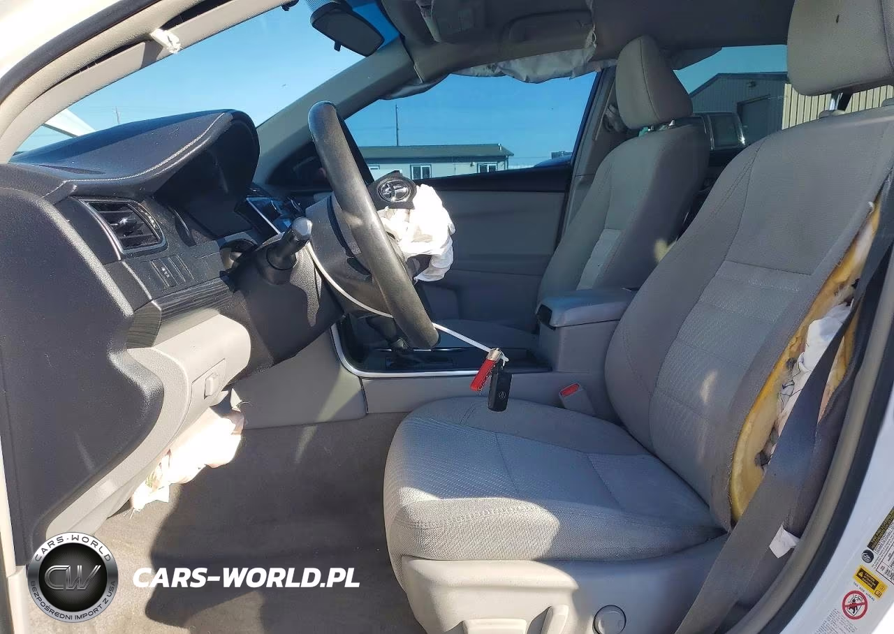 2016 Toyota Camry Hybrid Le VIN:4T1BD1FK8GU178880 - 7