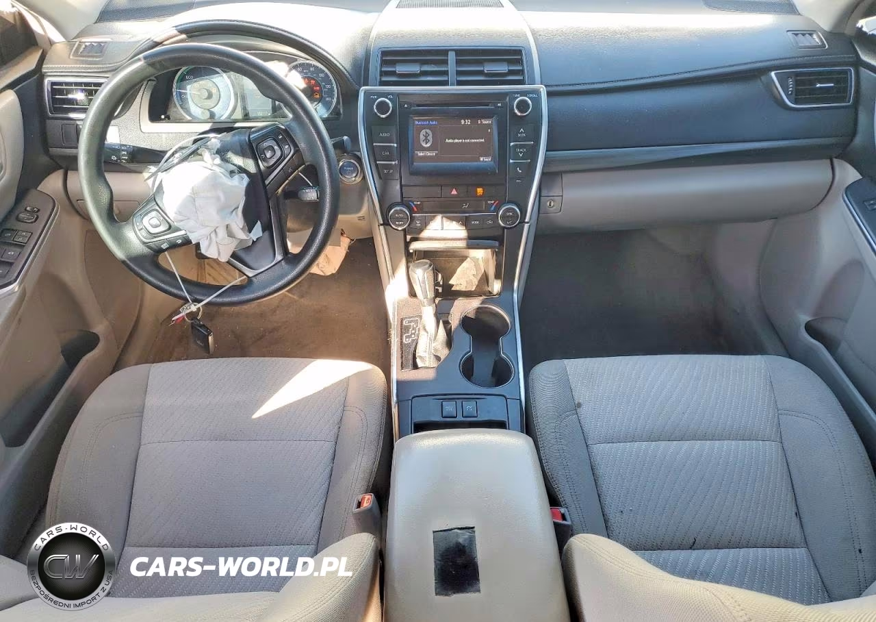 2016 Toyota Camry Hybrid Le VIN:4T1BD1FK8GU178880 - 8