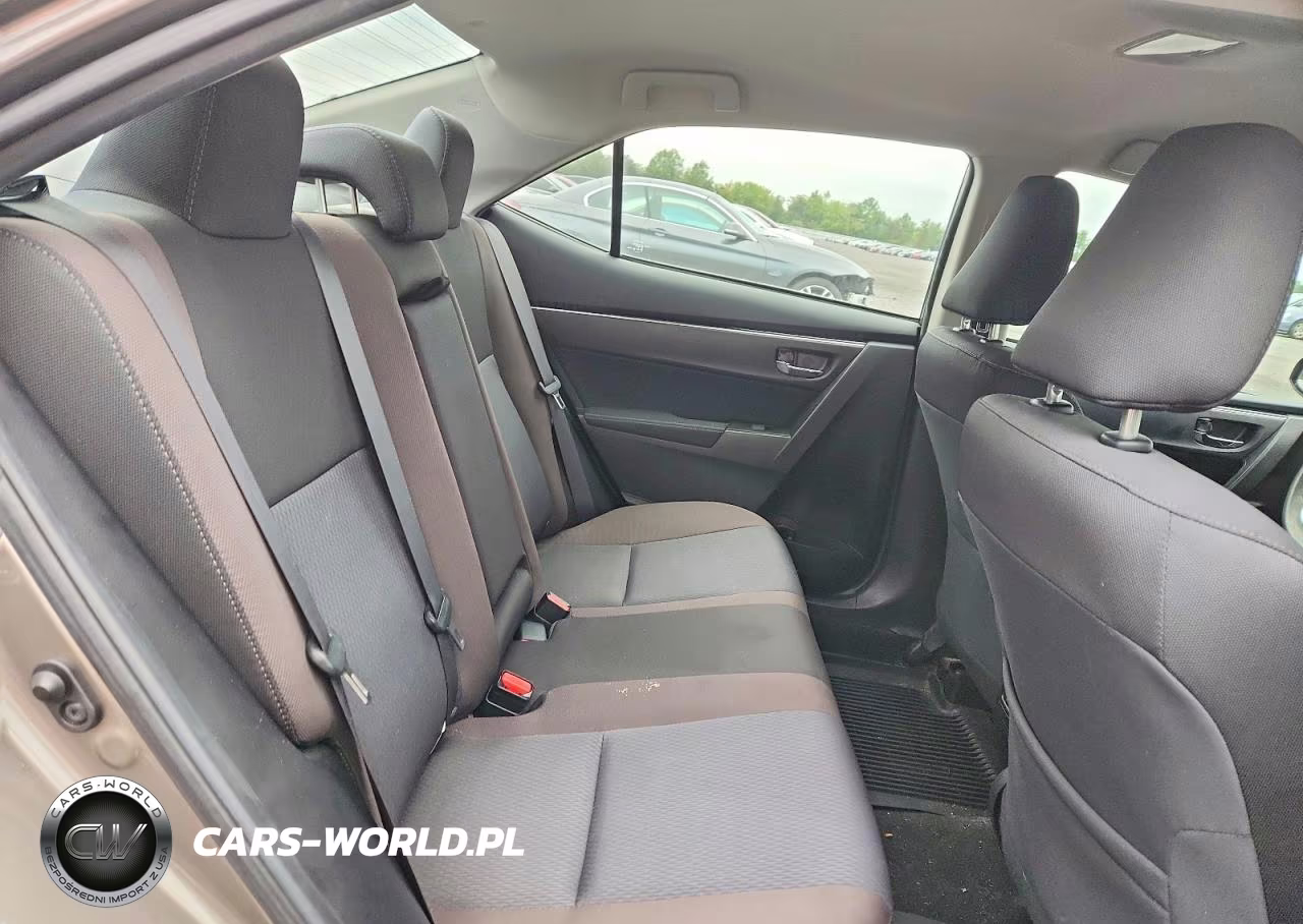 2018 Toyota Corolla Le VIN:2T1BURHE1JC002199 - 10