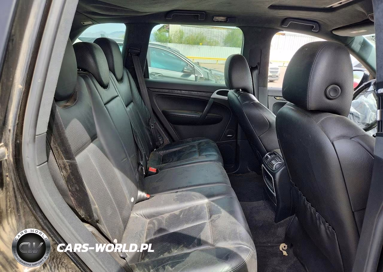 2005 Porsche Cayenne Turbo VIN:WP1AC29P15LA91713 - 10
