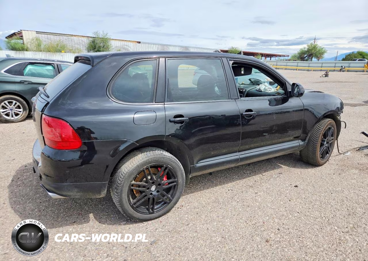 2005 Porsche Cayenne Turbo VIN:WP1AC29P15LA91713 - 3