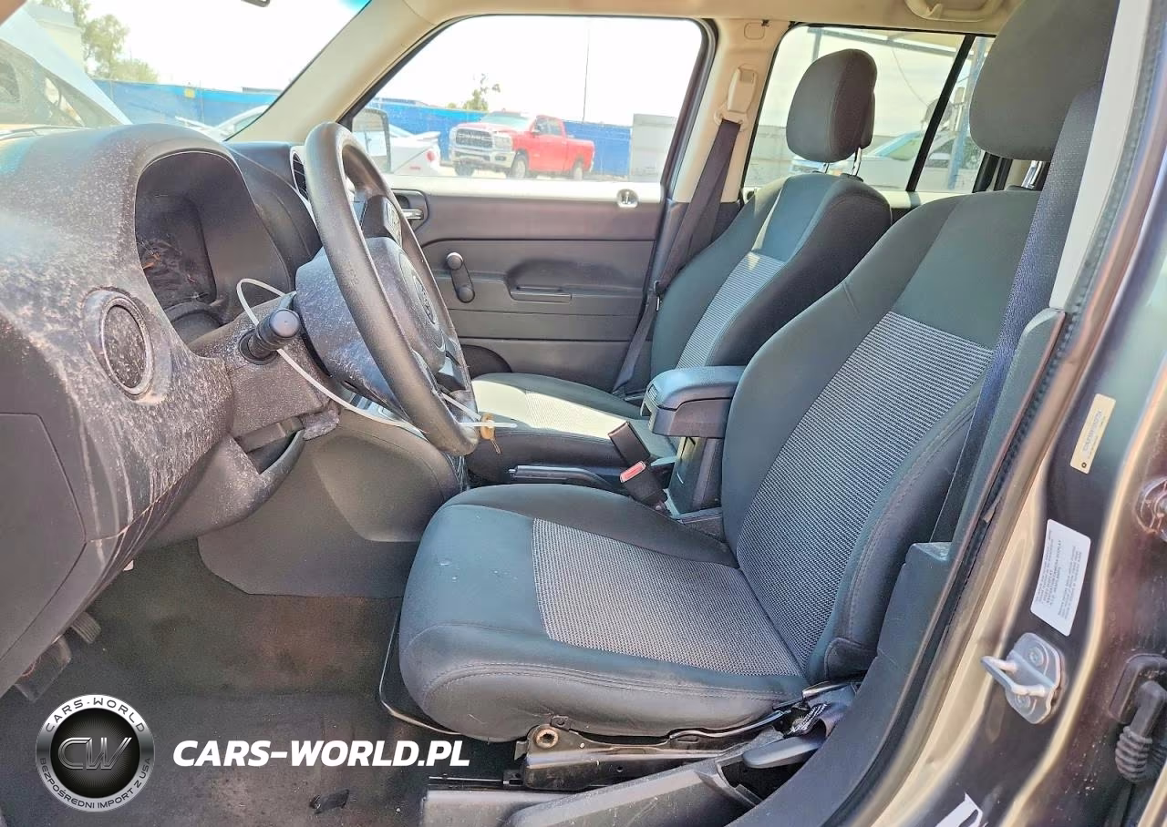 2014 Jeep Patriot Sport VIN:1C4NJPBBXED602754 - 7