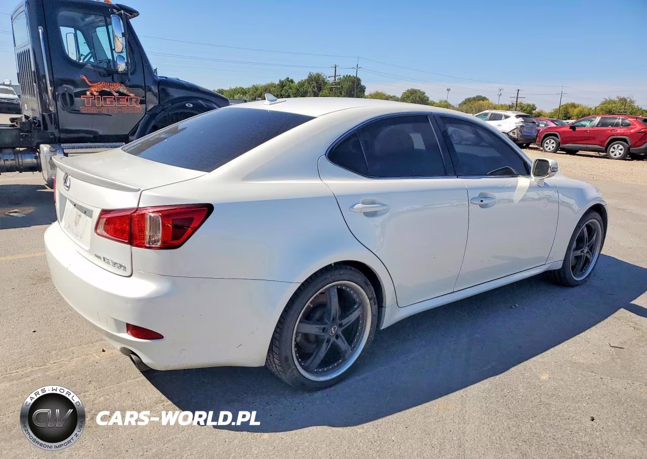2012 Lexus Is 350 VIN:JTHCE5C21C5002984 - 3