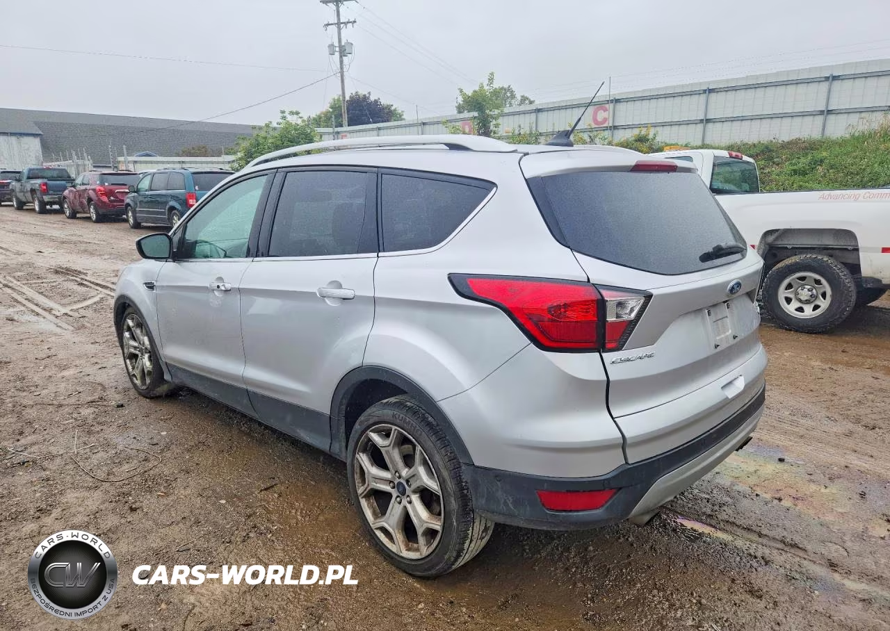 2019 Ford Escape Titanium VIN:1FMCU9J9XKUA78635 - 2