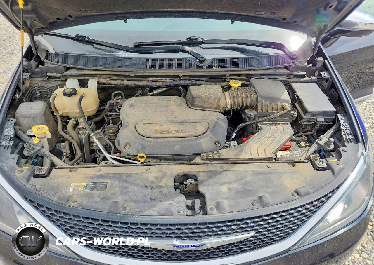 2020 Chrysler Pacifica Limited VIN:2C4RC1GG3LR144353 - 12