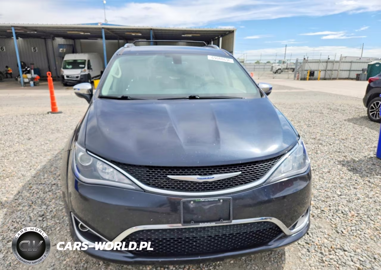 2020 Chrysler Pacifica Limited VIN:2C4RC1GG3LR144353 - 5