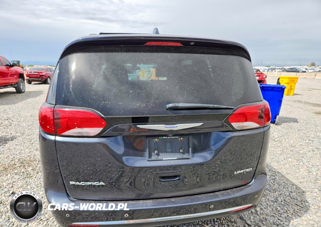 2020 Chrysler Pacifica Limited VIN:2C4RC1GG3LR144353 - 6