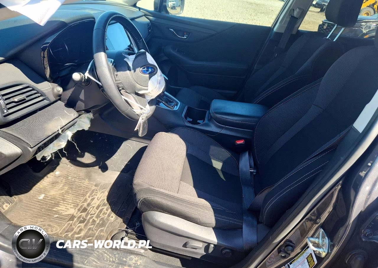 2020 Subaru Outback Premium VIN:4S4BTAEC4L3147414 - 7
