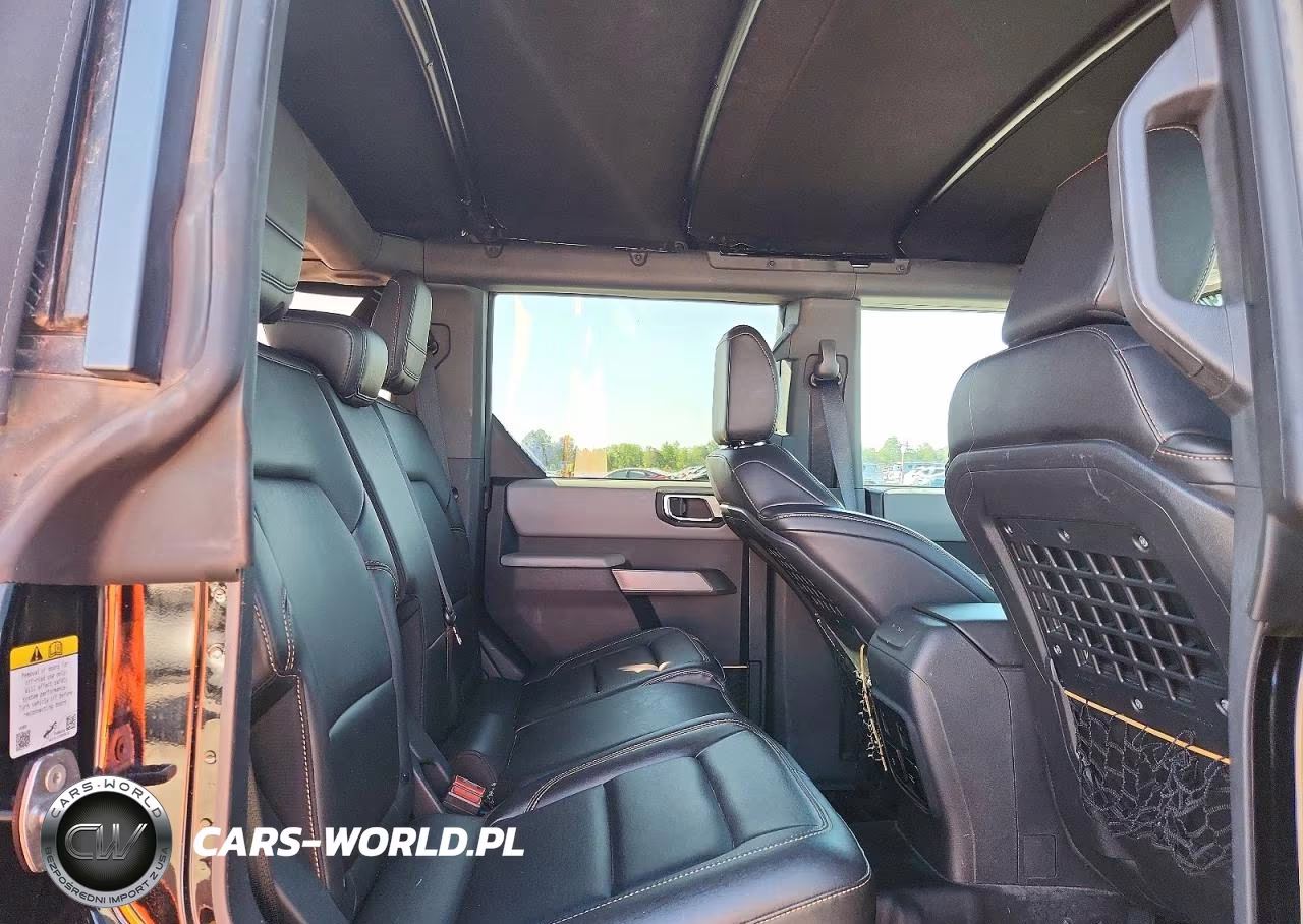 2021 Ford Bronco Base VIN:1FMEE5DP9MLA93595 - 10
