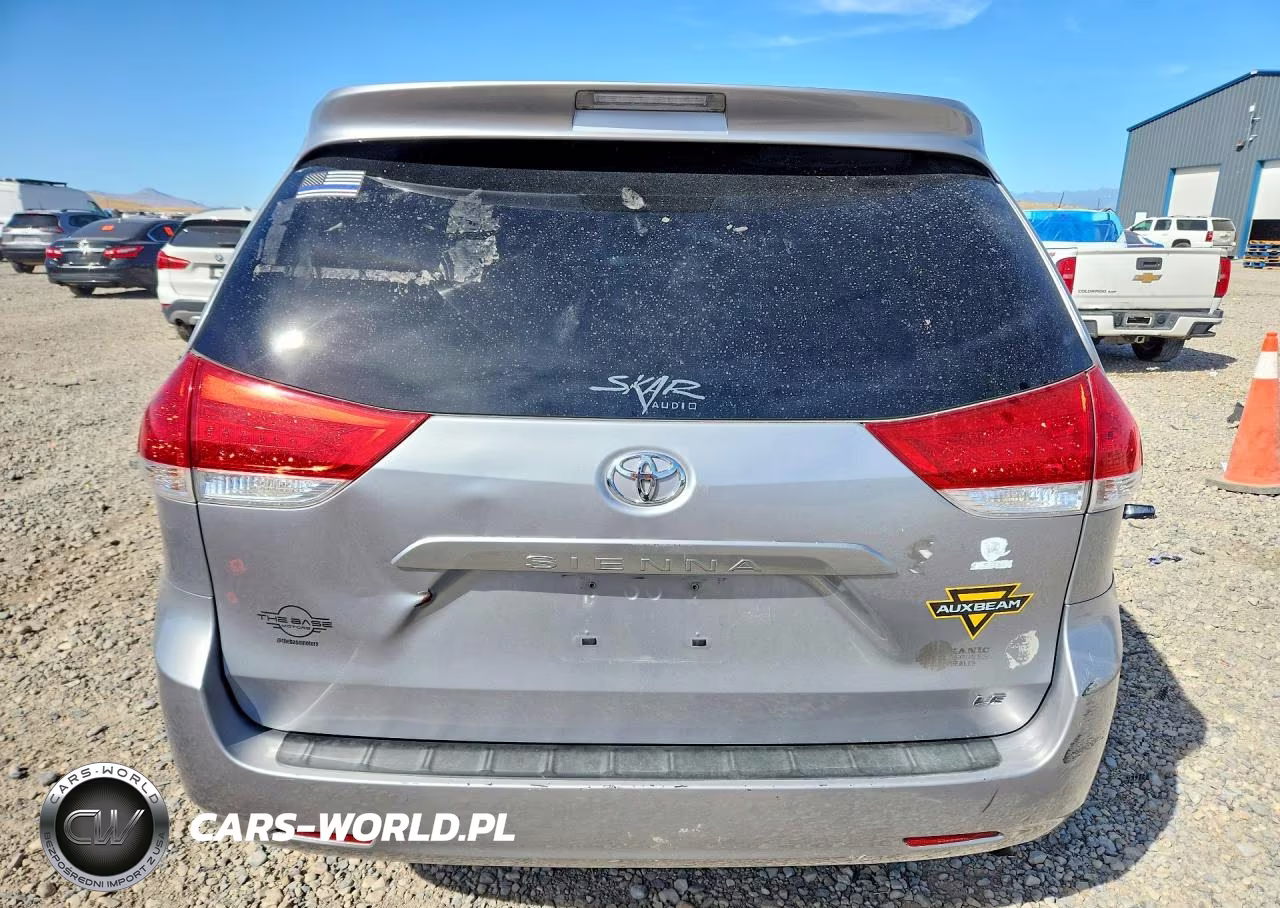 2012 Toyota Sienna Le 8-Passenger VIN:5TDKA3DC1CS015121 - 6