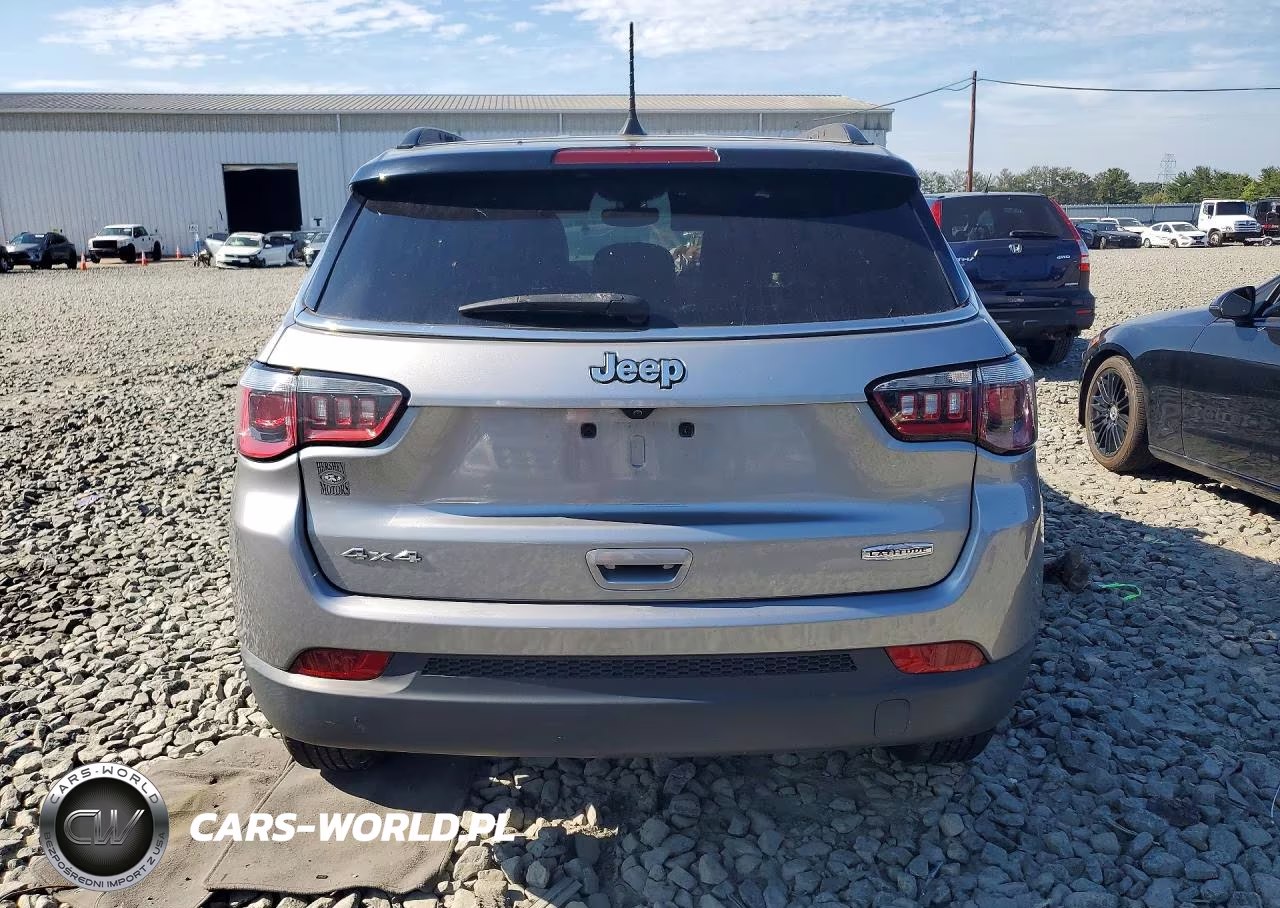 2018 Jeep Compass Latitude VIN:3C4NJDBB1JT200902 - 6