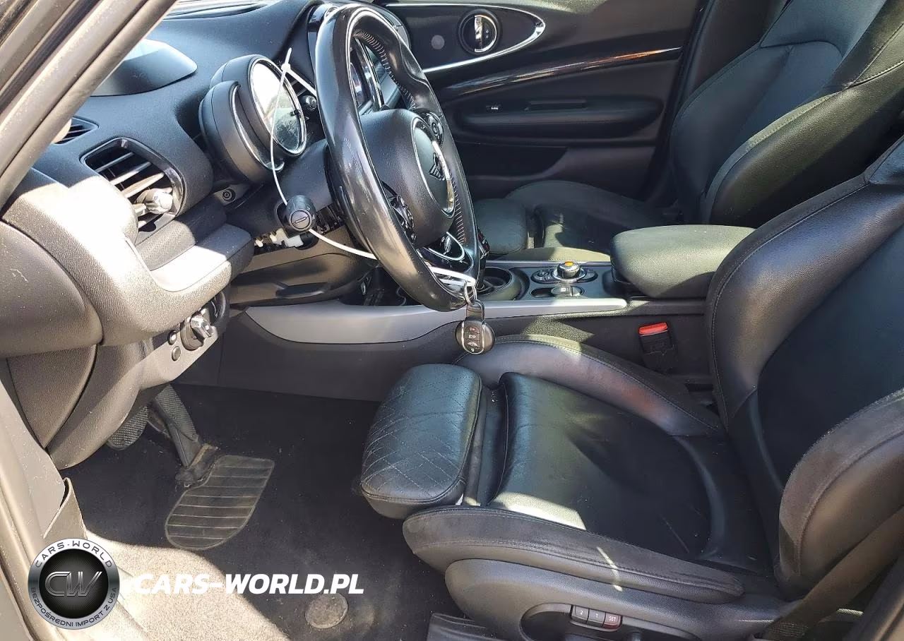 2020 Mini Cooper S Clubman VIN:WMWLV7C08L2M49208 - 7