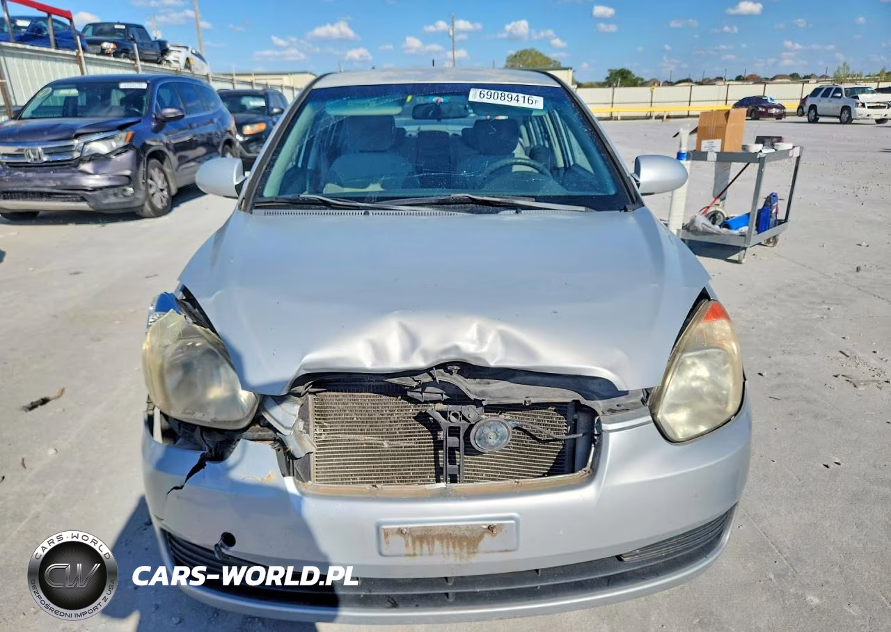2009 Hyundai Accent Gls VIN:KMHCN46C89U308087 - 5