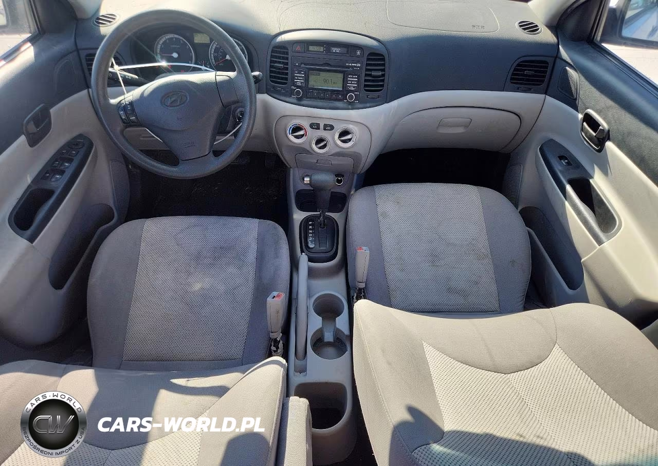 2009 Hyundai Accent Gls VIN:KMHCN46C89U308087 - 8