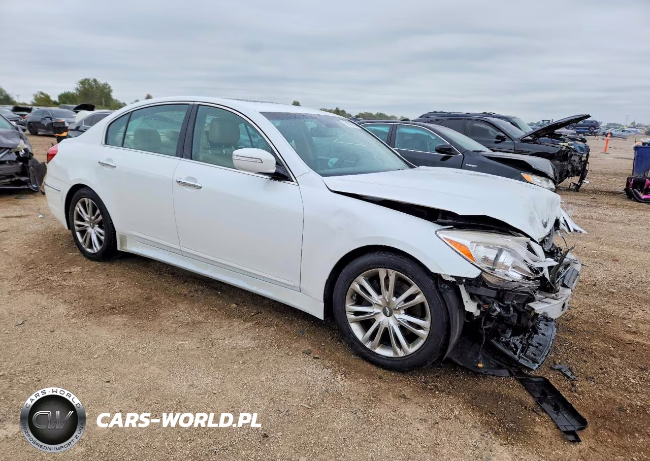 2013 Hyundai Genesis 3.8L VIN:KMHGC4DD8DU235850 - 4
