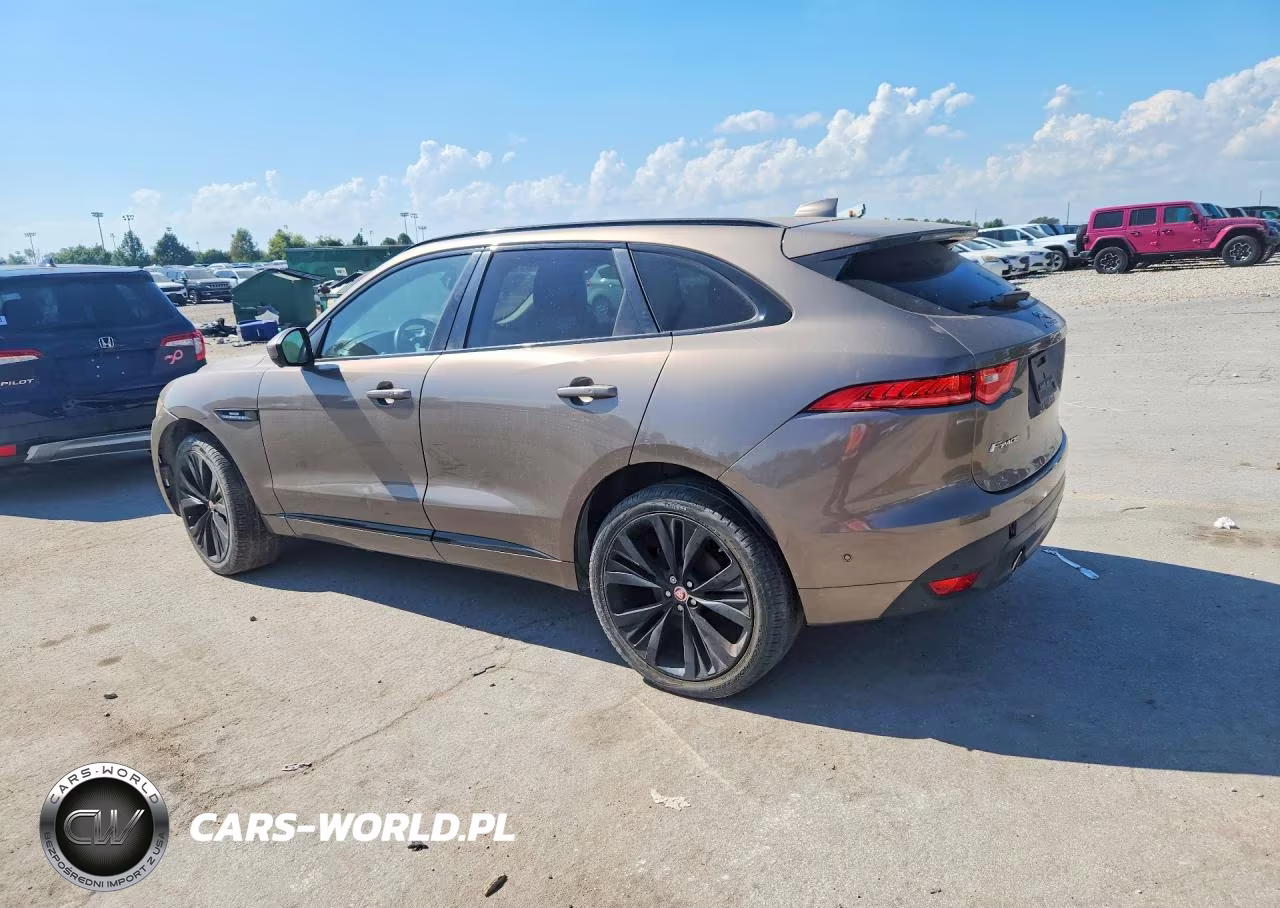 2017 Jaguar F-Pace R - Sport VIN:SADCL2BV9HA074262 - 2