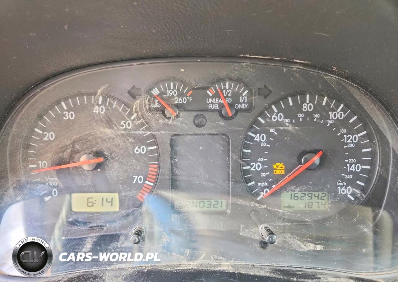 2000 Volkswagen Golf Gls VIN:WVWGC21J7YW125448 - 9