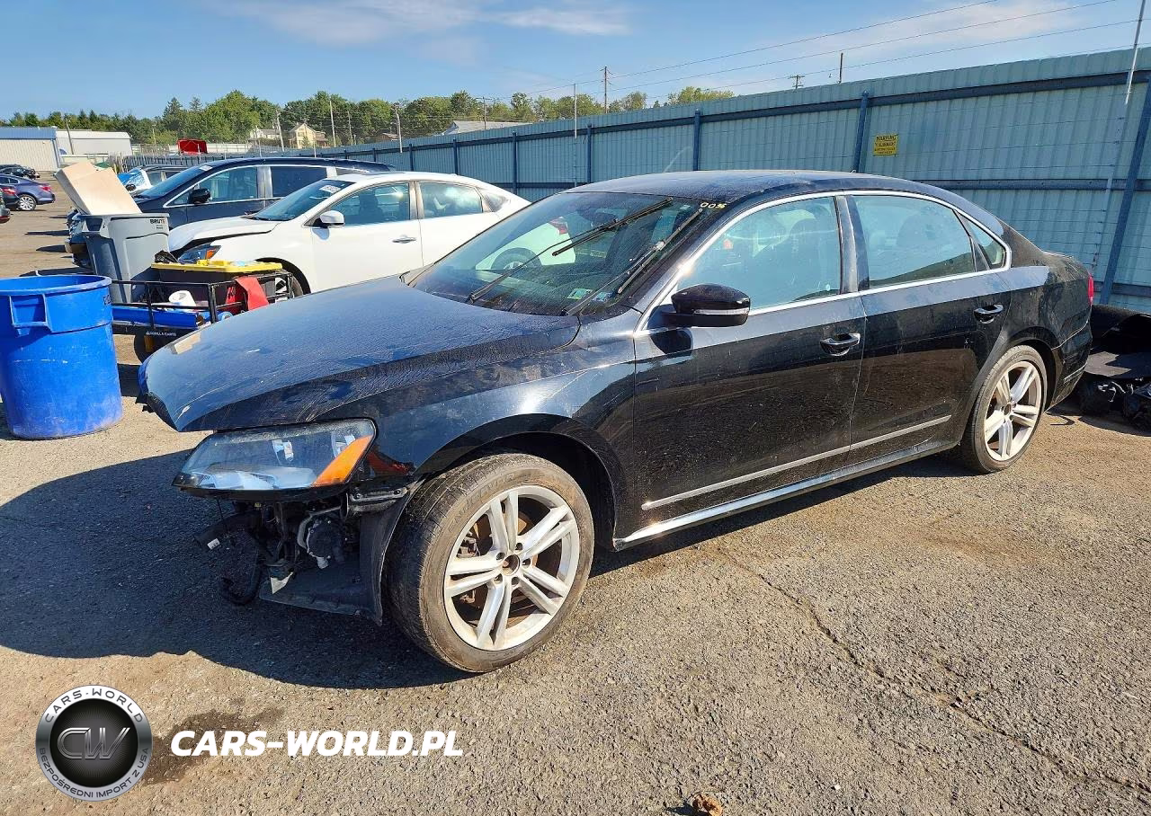 2015 Volkswagen Passat Sel VIN:1VWCT7A32FC007560 - 1