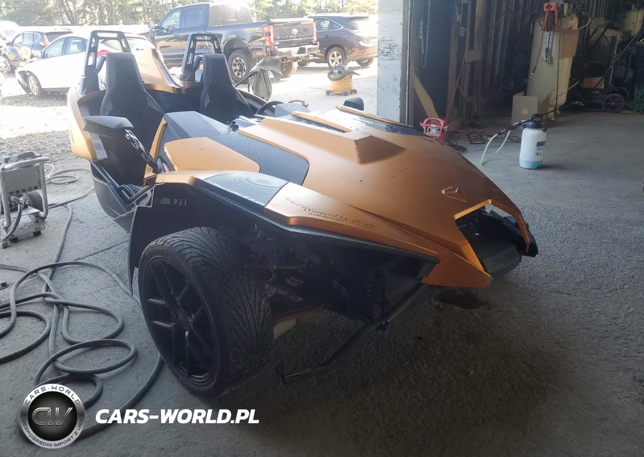 2019 Polaris Slingshot Slr VIN:57XAARFA5K8131894 - 4
