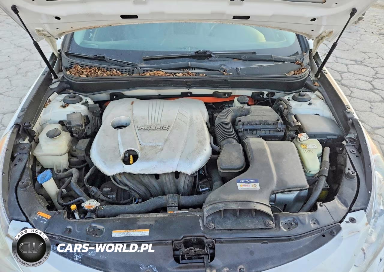 2013 Hyundai Sonata Hybrid VIN:KMHEC4A40DA082765 - 11