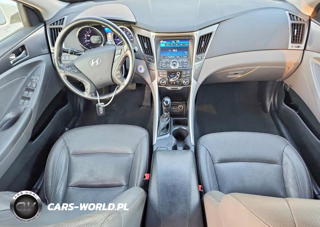 2013 Hyundai Sonata Hybrid VIN:KMHEC4A40DA082765 - 8