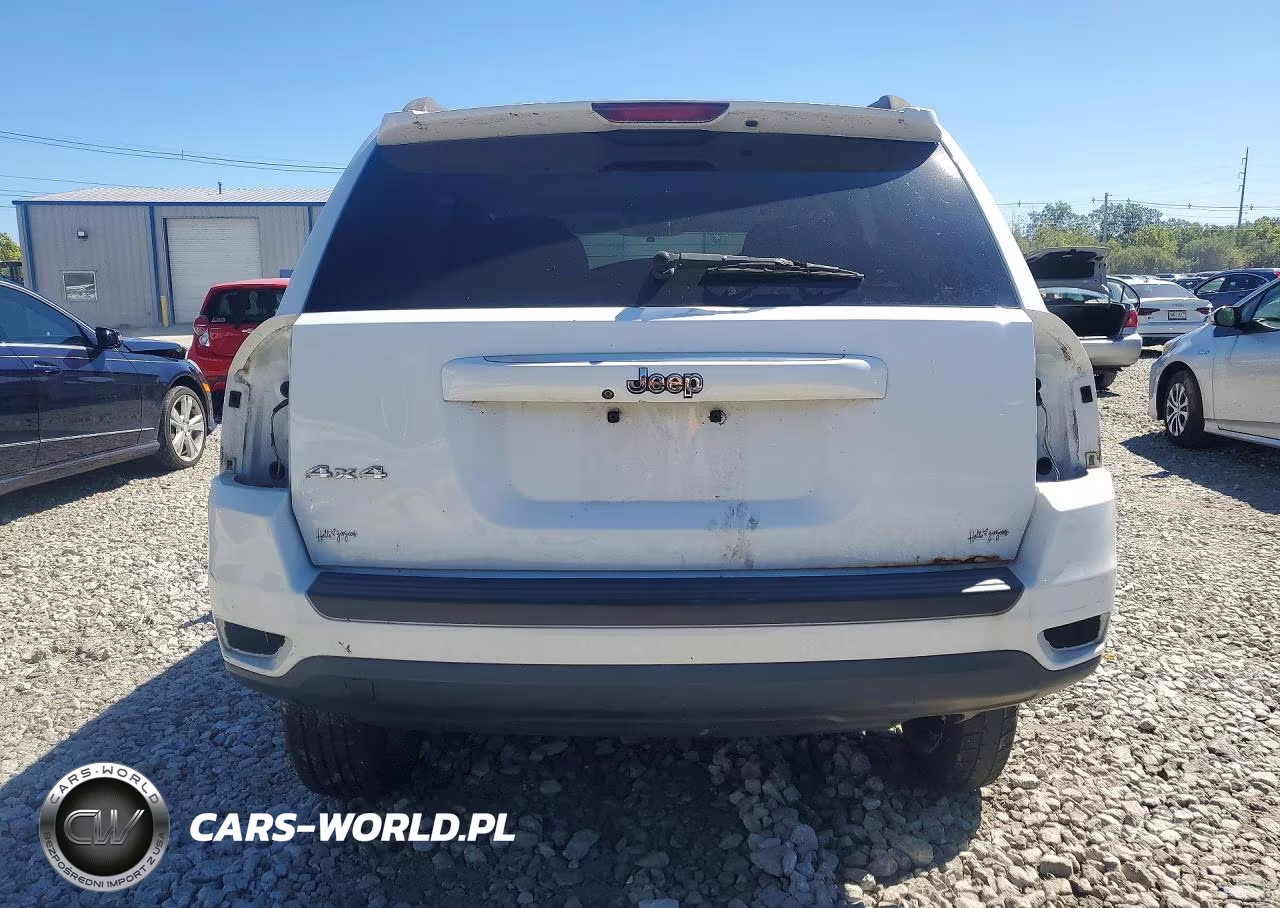 2015 Jeep Compass Sport VIN:1C4NJDBB8FD324145 - 6