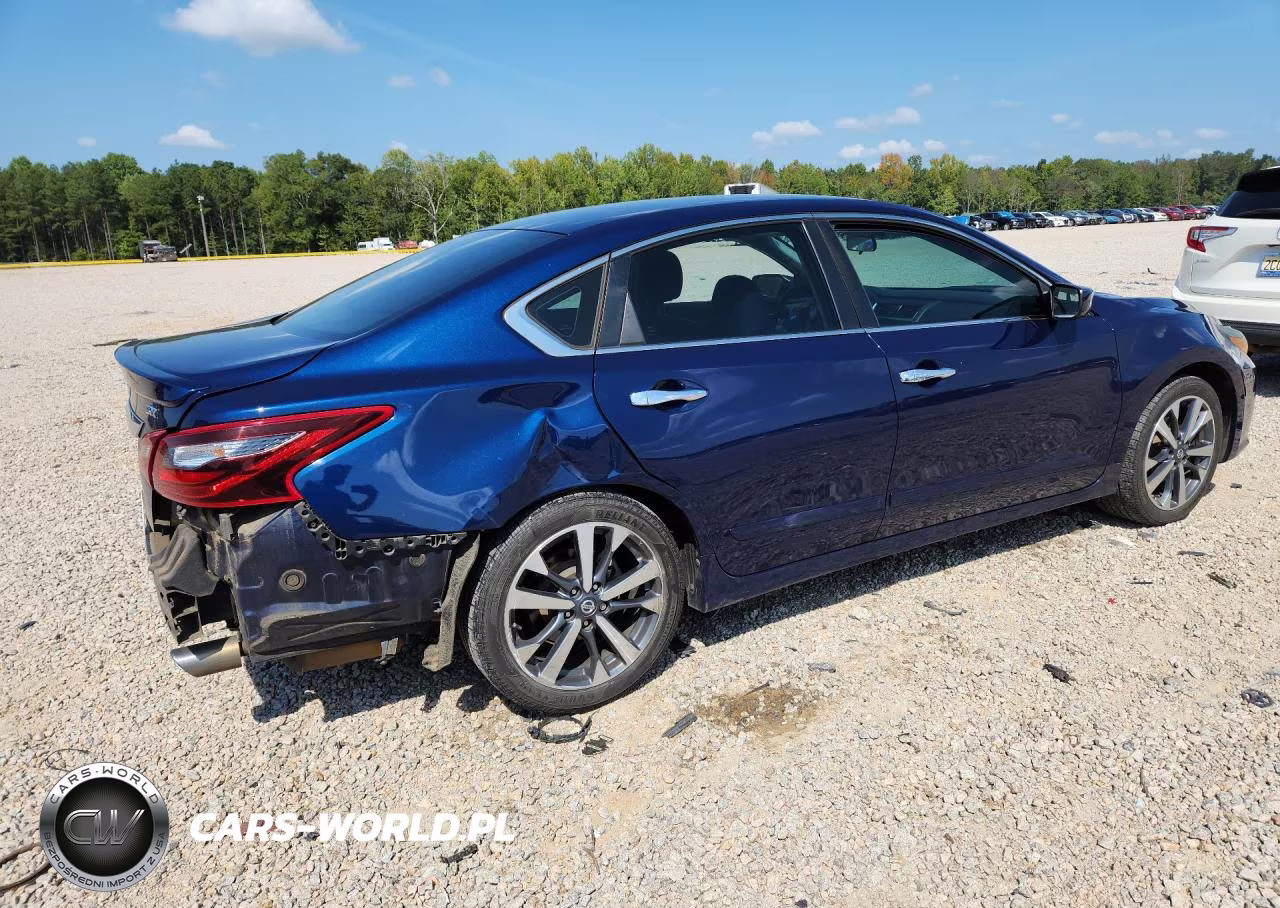 2017 Nissan Altima 2.5 Sr VIN:1N4AL3AP0HC148772 - 3