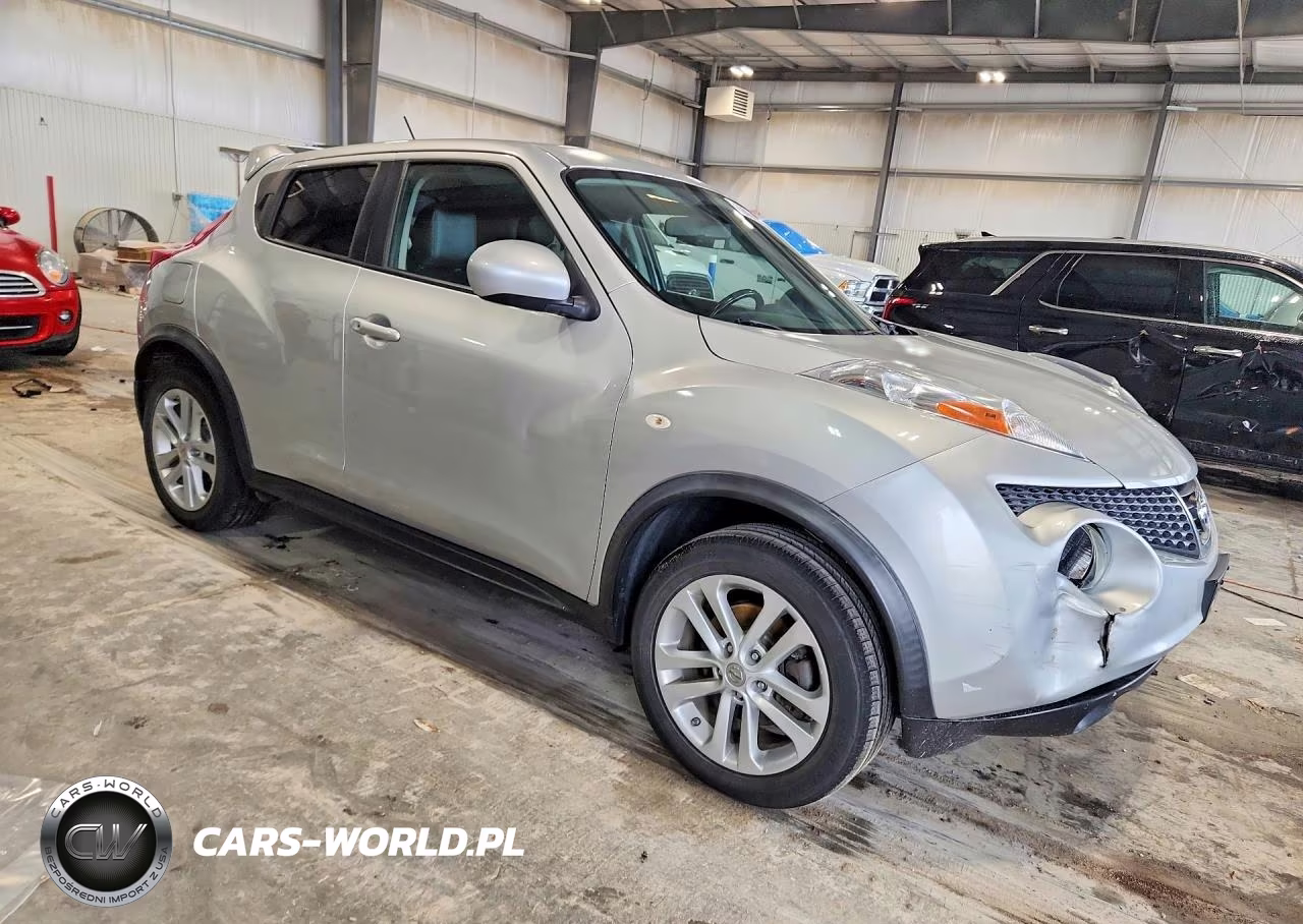 2013 Nissan Juke S VIN:JN8AF5MV6DT216000 - 4