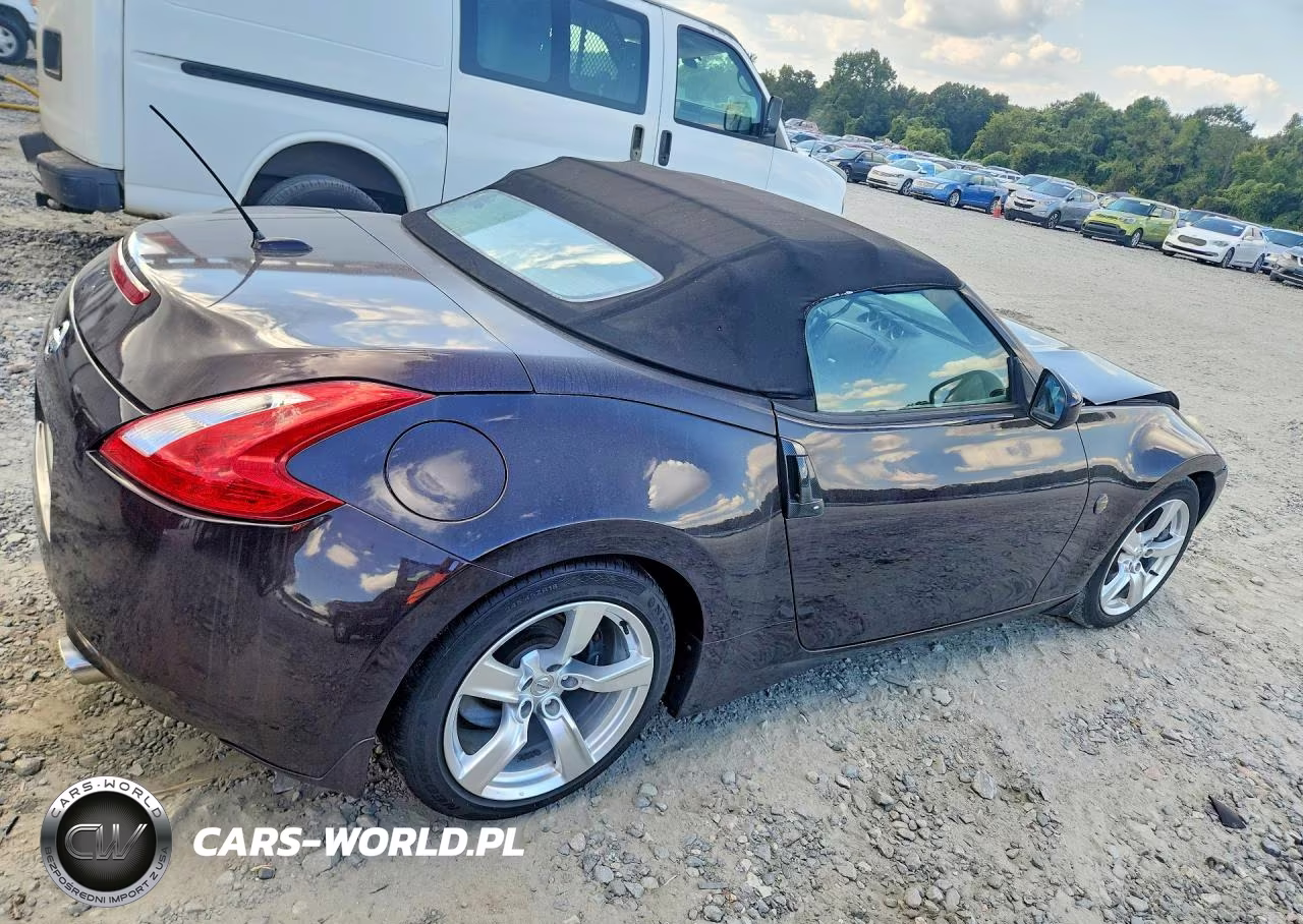 2010 Nissan 370Z Roadster VIN:JN1AZ4FH6AM303019 - 3