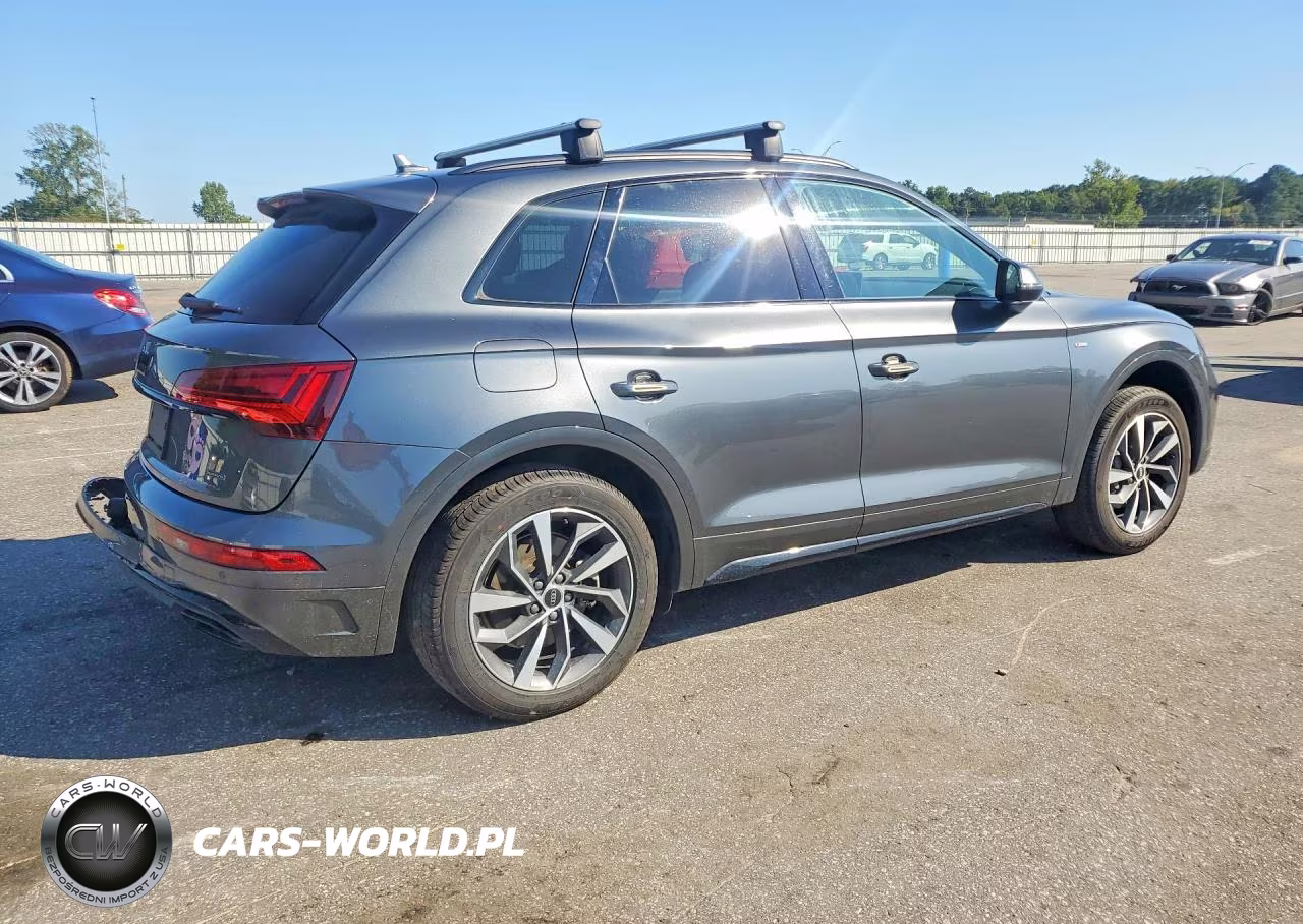 2024 Audi Q5 Premium 45 VIN:WA1GAAFY8R2120896 - 3