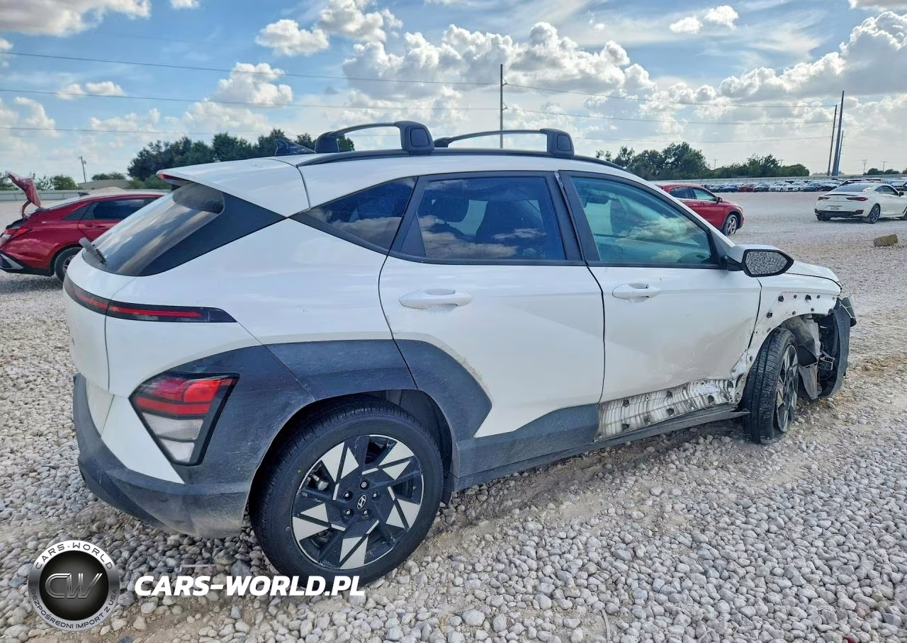 2024 Hyundai Kona Sel VIN:KM8HC3AB5RU177608 - 3