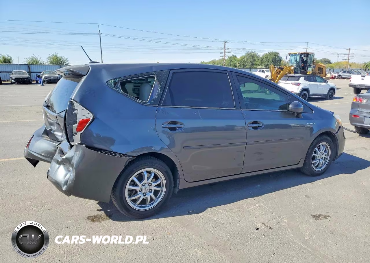 2014 Toyota Prius V Three VIN:JTDZN3EU3E3291606 - 3