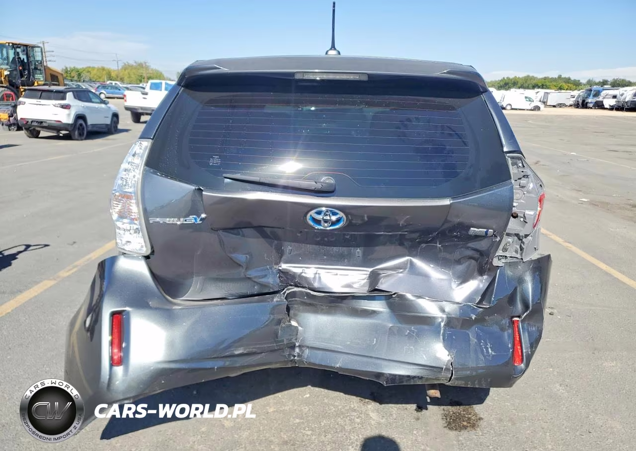 2014 Toyota Prius V Three VIN:JTDZN3EU3E3291606 - 6
