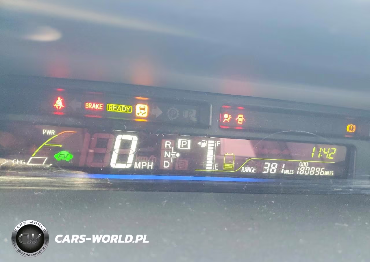 2014 Toyota Prius V Three VIN:JTDZN3EU3E3291606 - 9