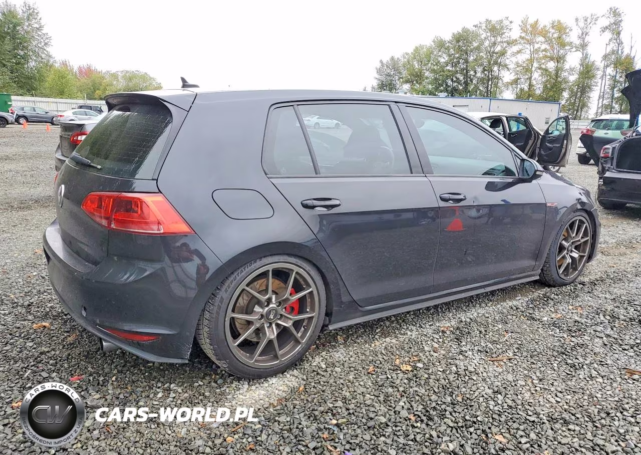 2015 Volkswagen Gti VIN:3VW4T7AU4FM022153 - 3
