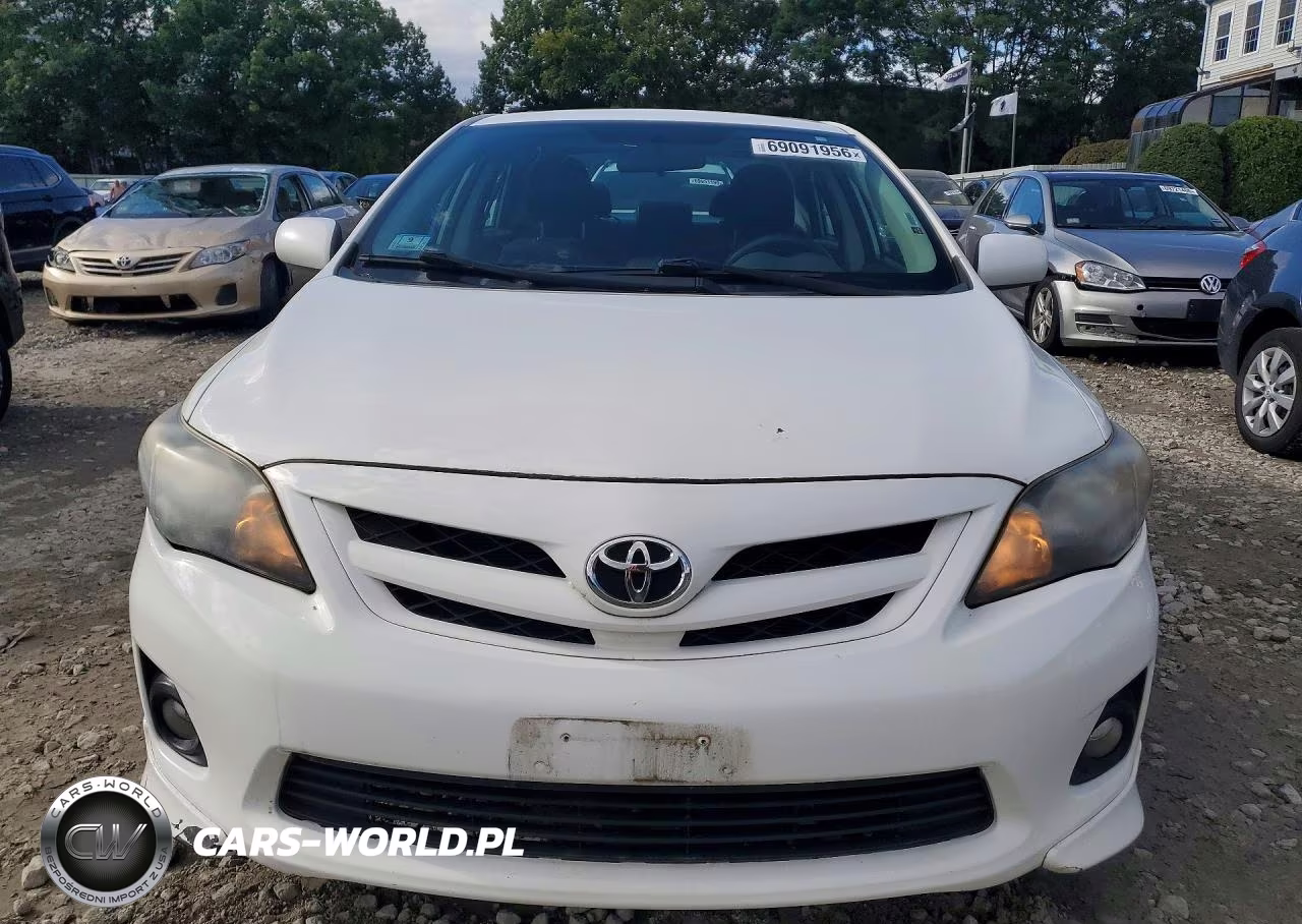2012 Toyota Corolla S VIN:2T1BU4EE2CC827291 - 5