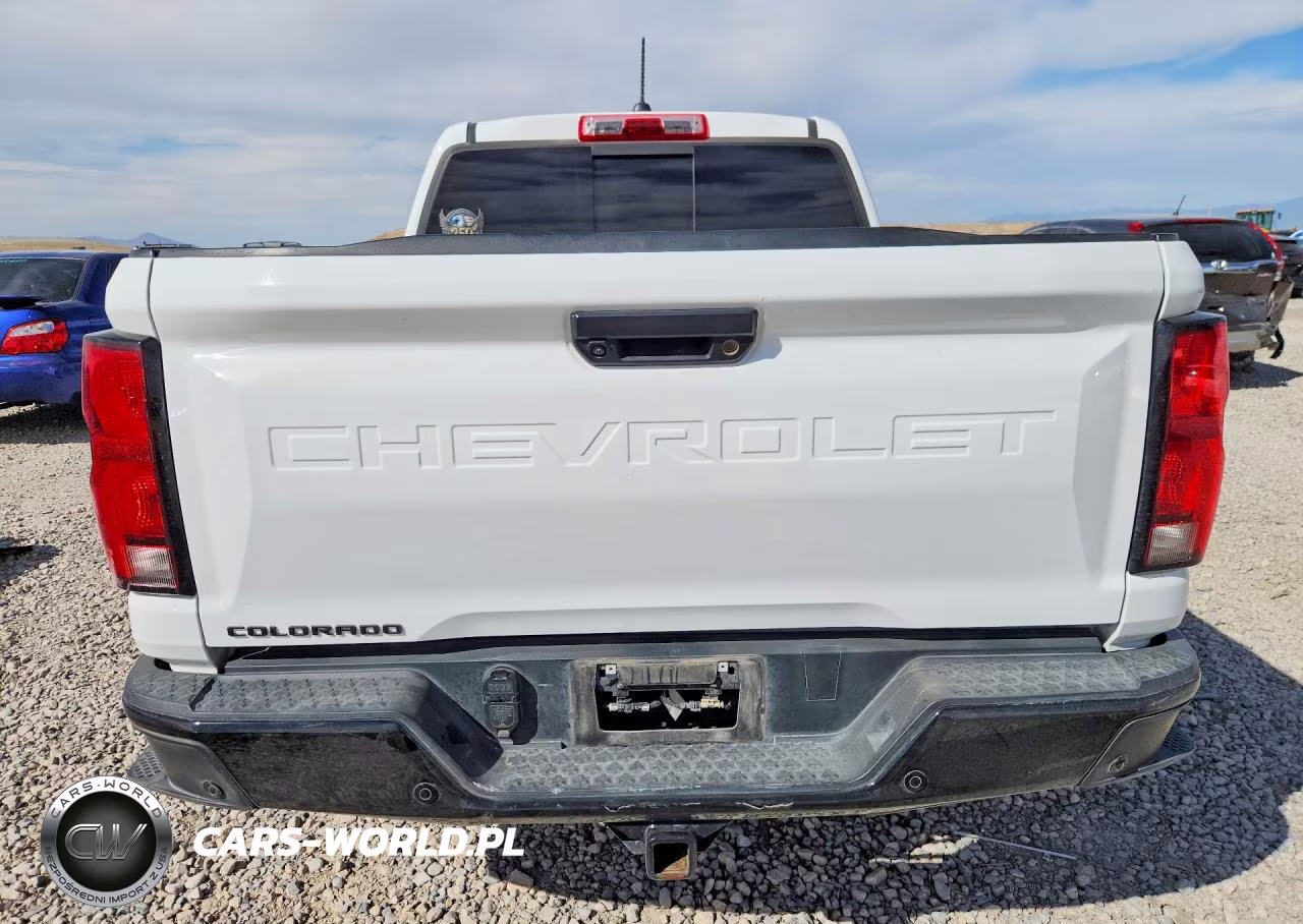 2023 Chevrolet Colorado Z71 VIN:1GCPTDEK6P1156863 - 6