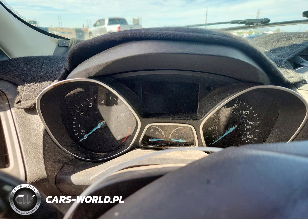 2015 Ford Escape Se VIN:1FMCU0GX6FUA17984 - 9
