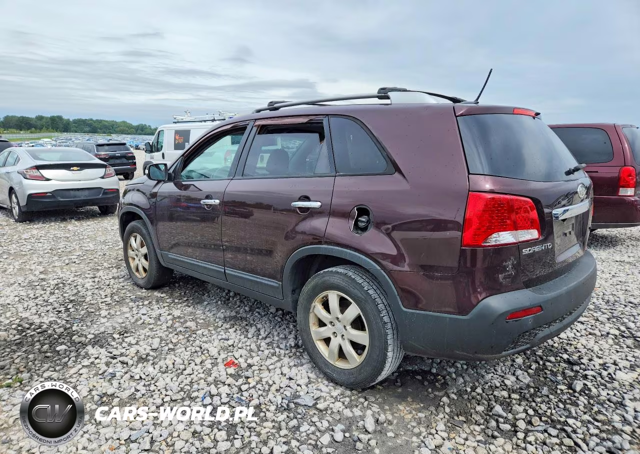 2011 Kia Sorento Lx VIN:5XYKT4A11BG174607 - 2