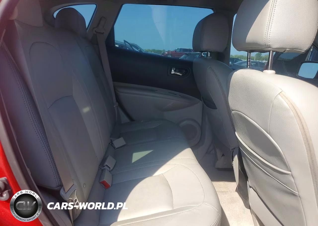 2014 Nissan Rogue Select S VIN:JN8AS5MT5EW606337 - 11