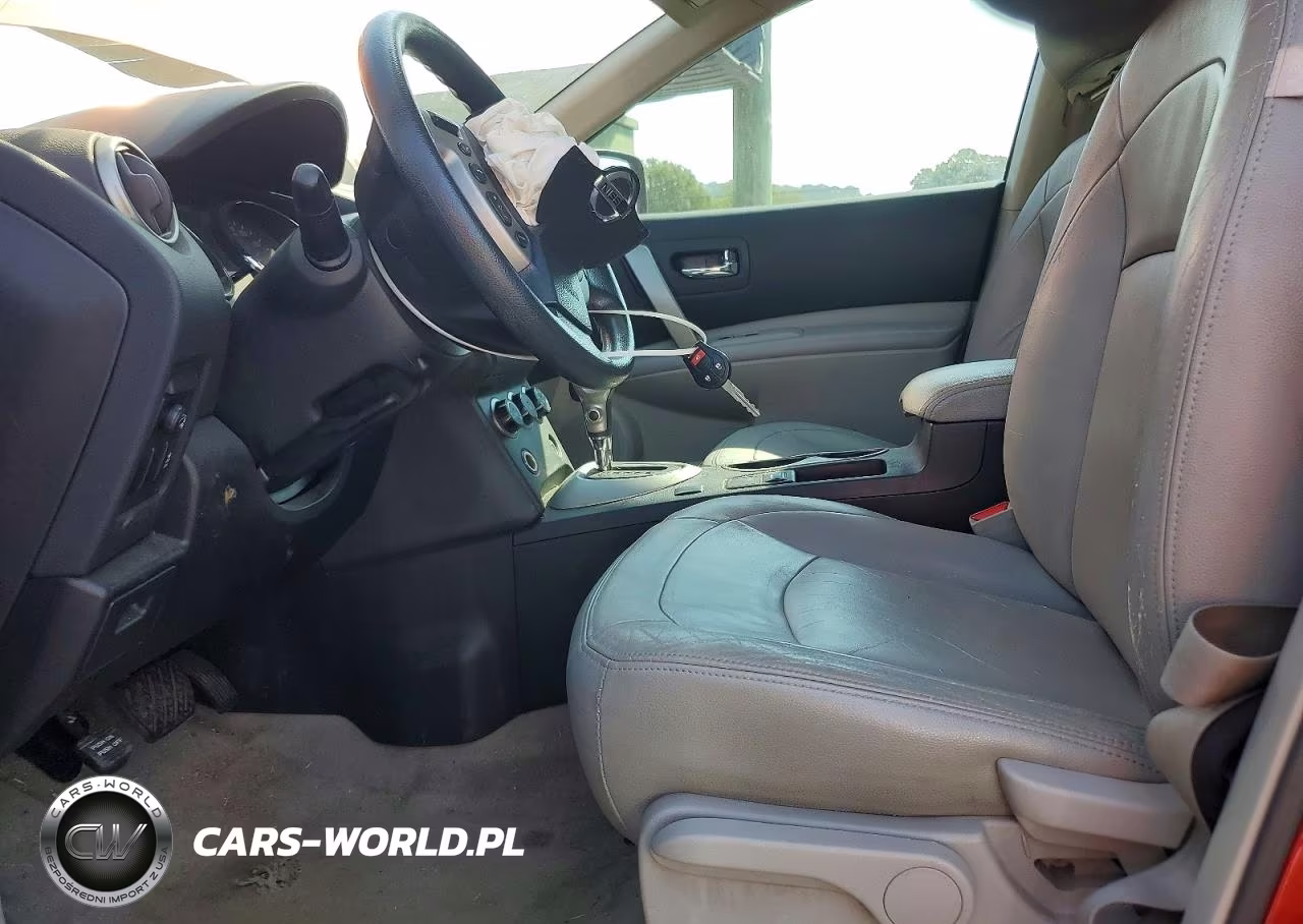 2014 Nissan Rogue Select S VIN:JN8AS5MT5EW606337 - 7