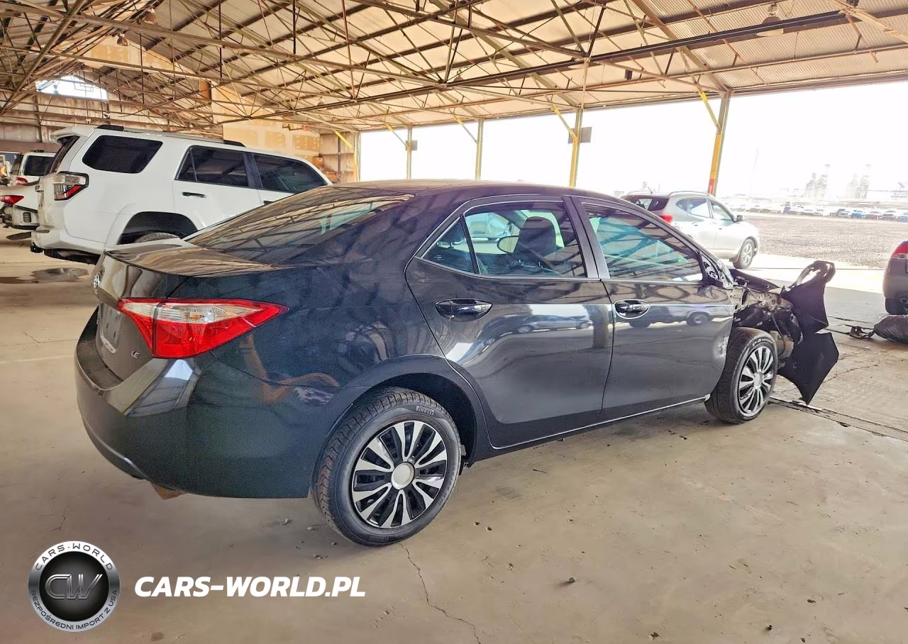 2015 Toyota Corolla Le VIN:5YFBURHE6FP250195 - 3