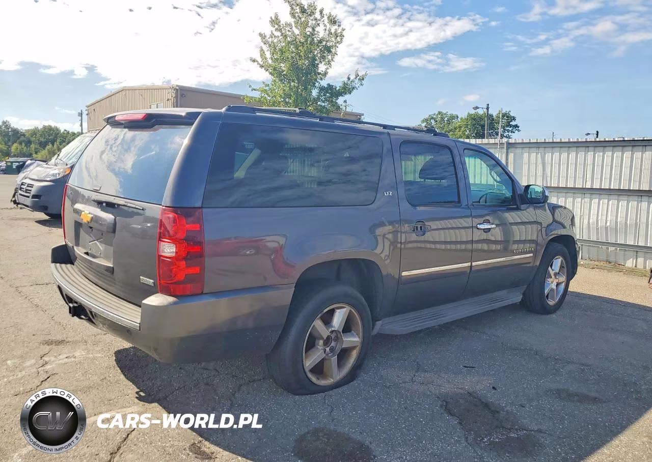 2010 Chevrolet Suburban K1500 Ltz VIN:1GNUKKE36AR255329 - 3