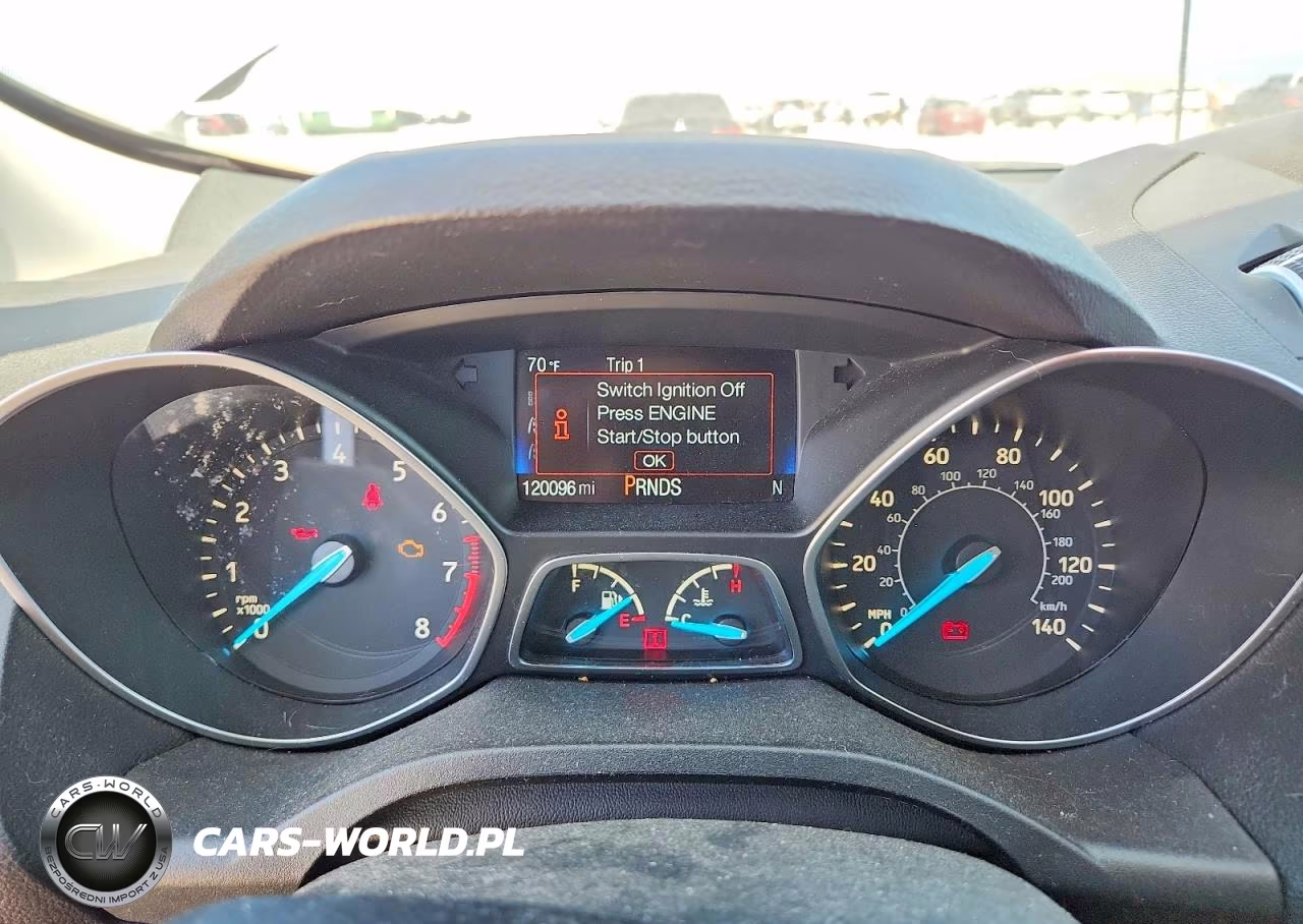 2017 Ford Escape Titanium VIN:1FMCU9J95HUB03983 - 9