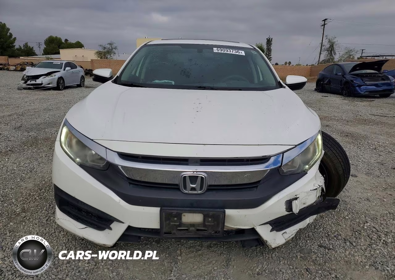 2017 Honda Civic Ex VIN:2HGFC2F70HH558702 - 5