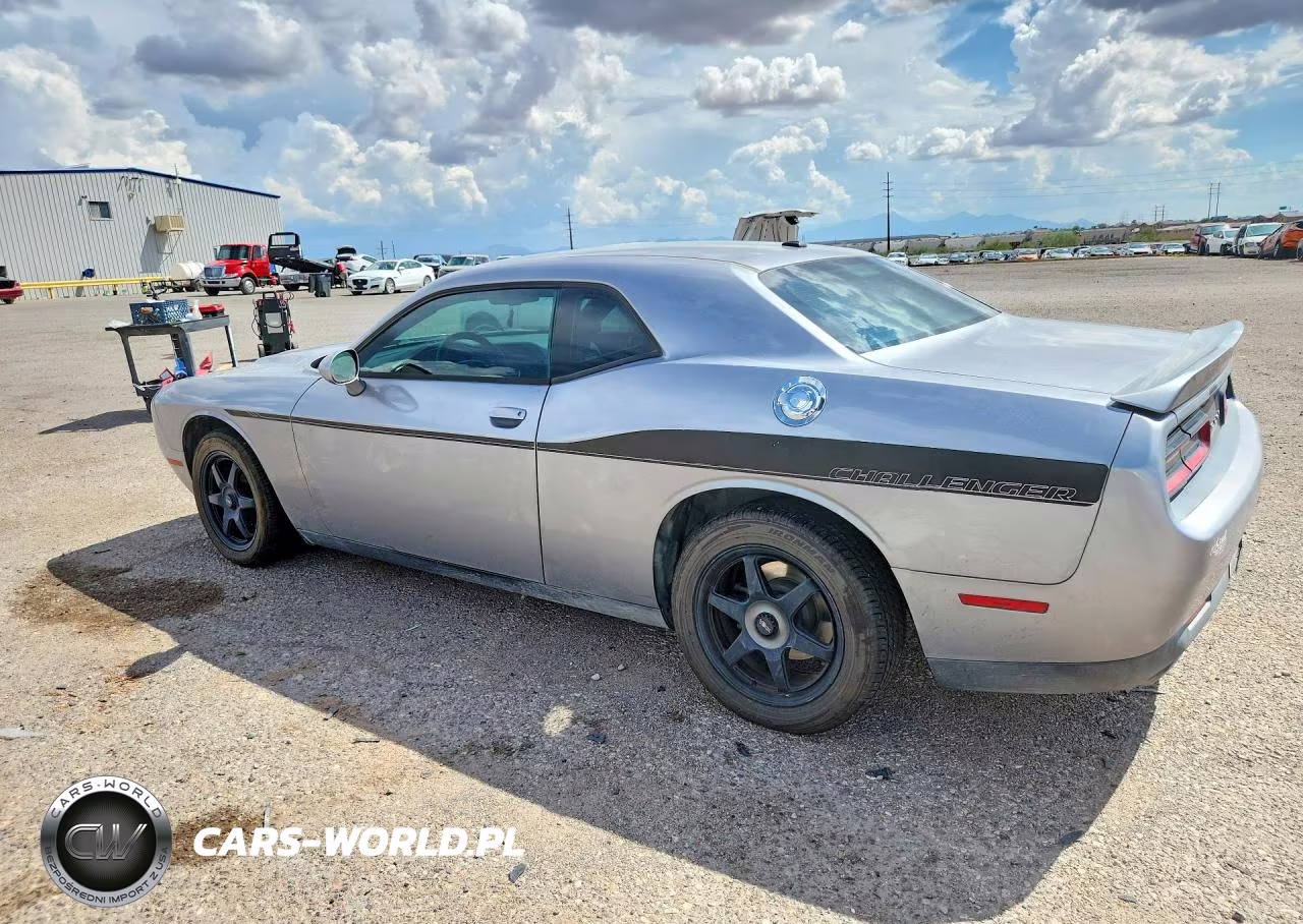 2018 Dodge Challenger Sxt VIN:2C3CDZAG3JH143429 - 2
