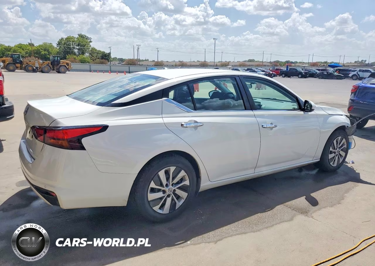2023 Nissan Altima S VIN:1N4BL4BV4PN402185 - 3