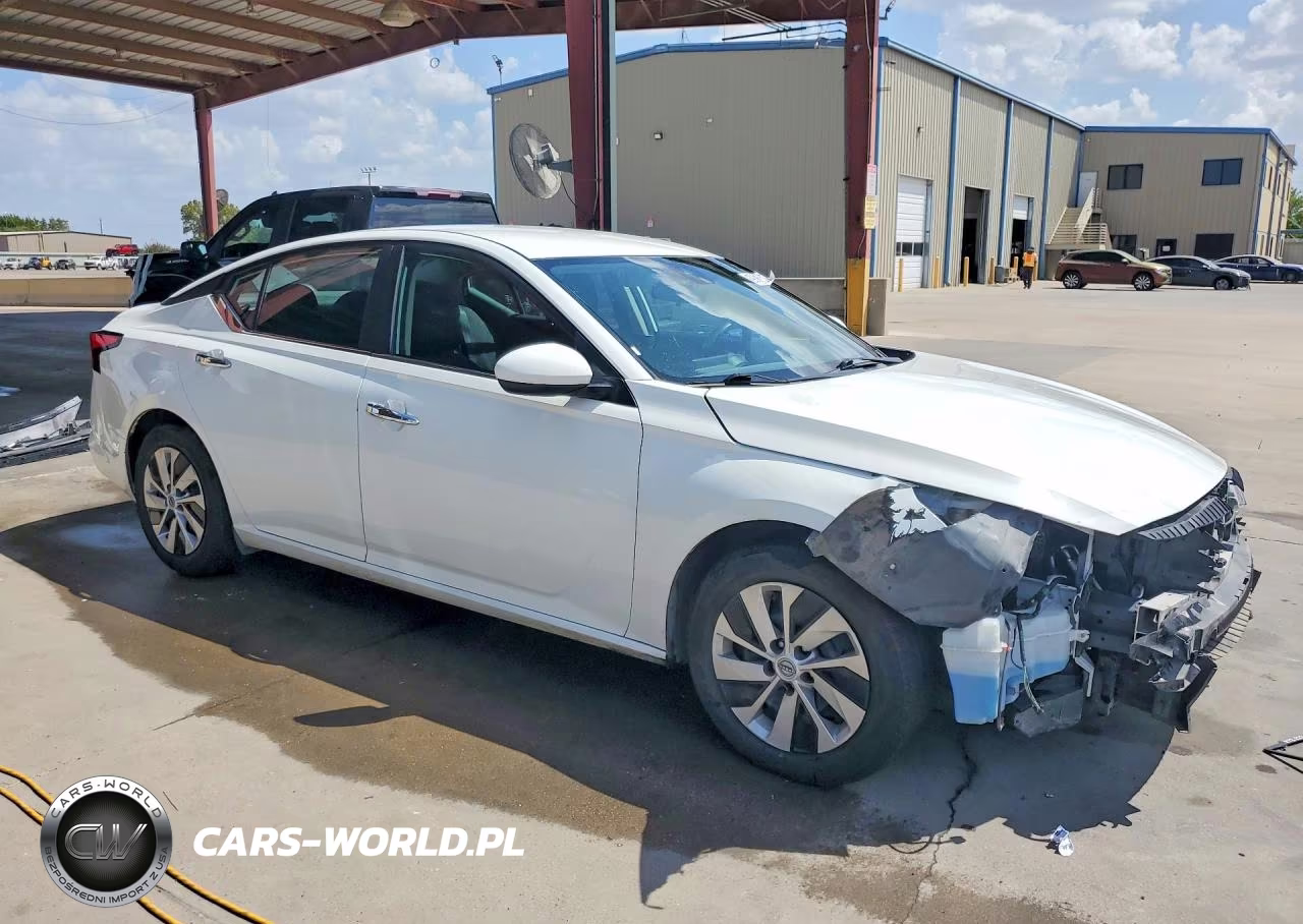 2023 Nissan Altima S VIN:1N4BL4BV4PN402185 - 4
