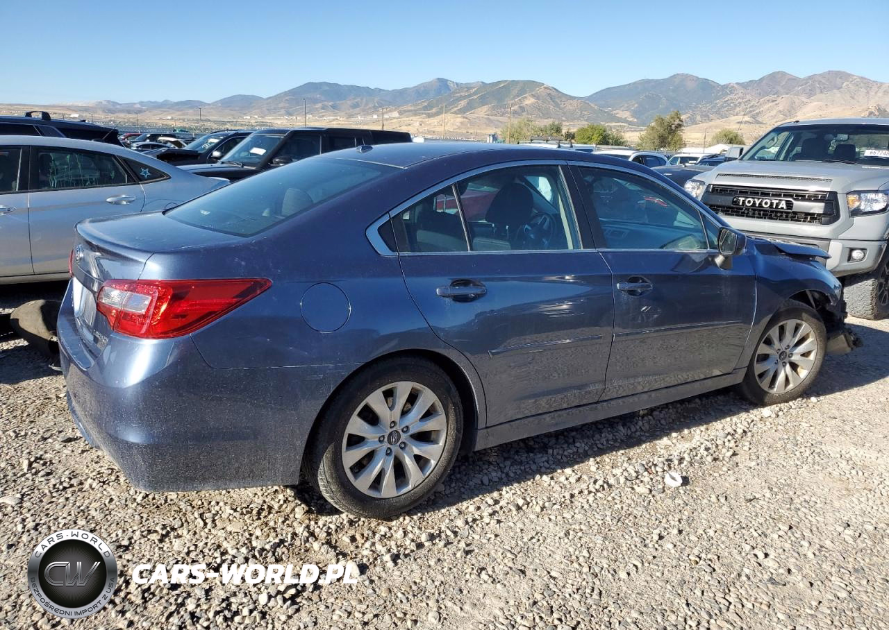 2015 Subaru Legacy 2.5I Premium VIN:4S3BNBC6XF3051924 - 3