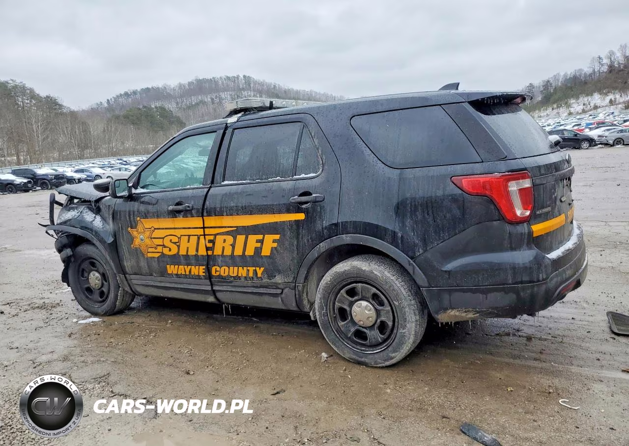 2017 Ford Explorer Police Interceptor VIN:1FM5K8AR1HGD07140 - 2